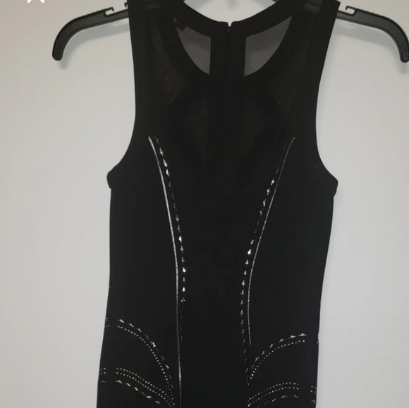 Dress - Picture 5 of 7